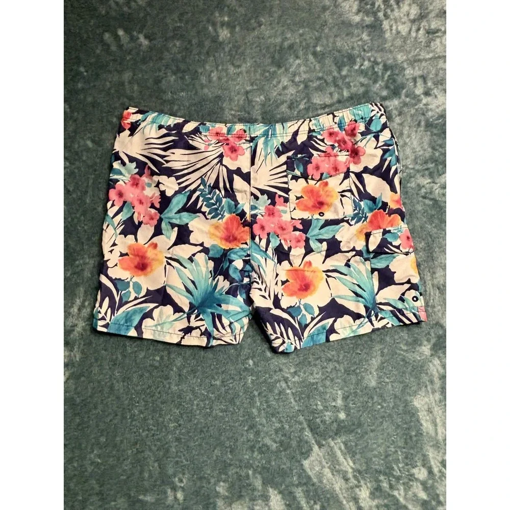 Tommy Bahama Relax Swim Trunks Men XXL Blue Floral Tropical Mesh Lining Pockets
